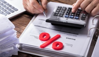 Calculating invoice discounts